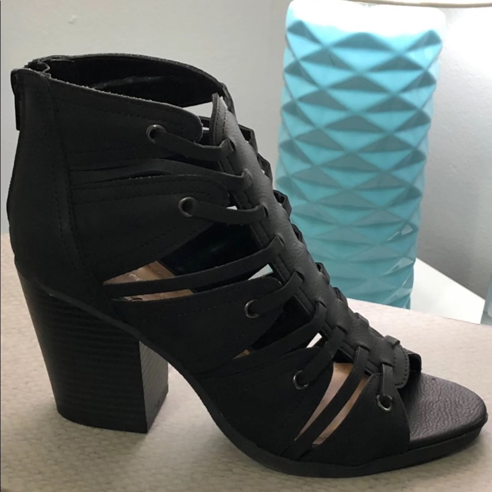 Maurices Brand New Black Booties Size 7